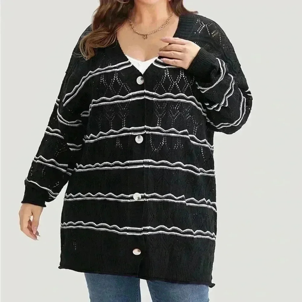 NWT!Striped Geometric Button sweater Cardigan Size 10 or Med - Picture 3 of 7